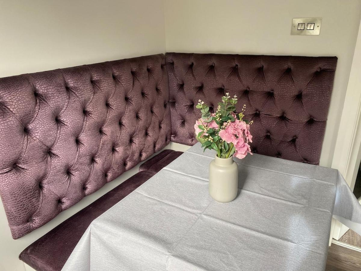 Modern 3-bed In Ideal Location With 2 Parking Spaces * Belfast