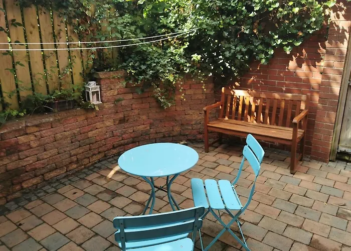 Modern 3-Bed Home In Ideal Location With 2 Parking Spaces